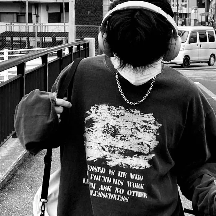 chat with ai character: Stellan Sage