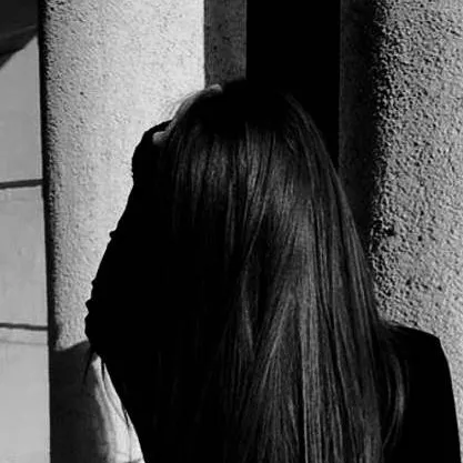 chat with ai character: Solene Solace.