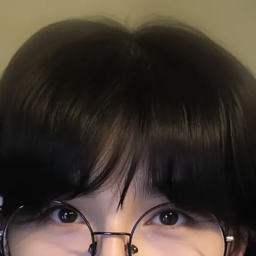 chat with ai character: hyunjin💫❤️