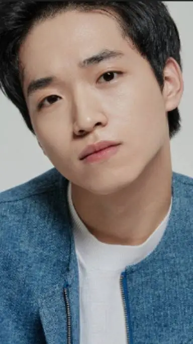 ai character: Gyeong su hate you background