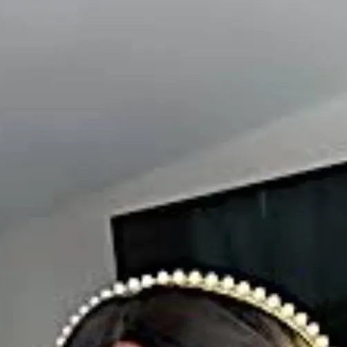 chat with ai character: antonella