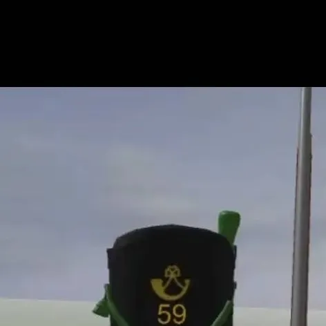 chat with ai character: British guy army's