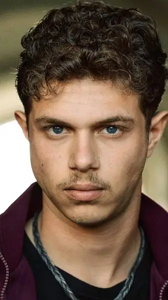 Talkie AI - Chat with Simone caramitti