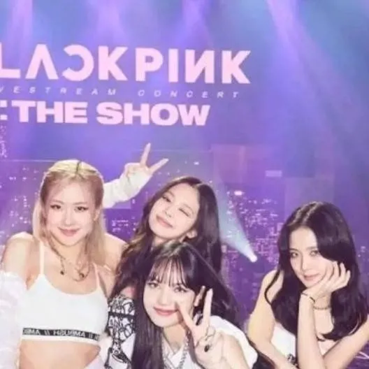 chat with ai character: Jisoo you