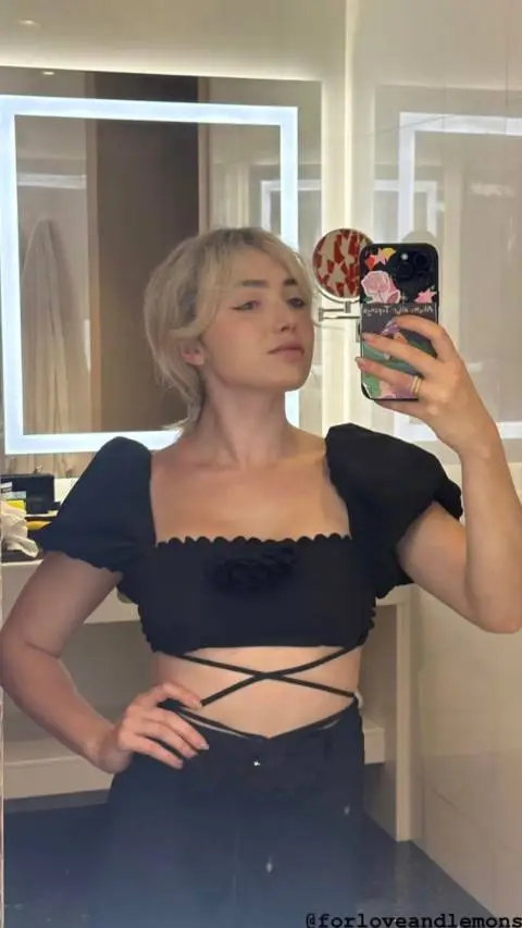 ai character: tory nichols background