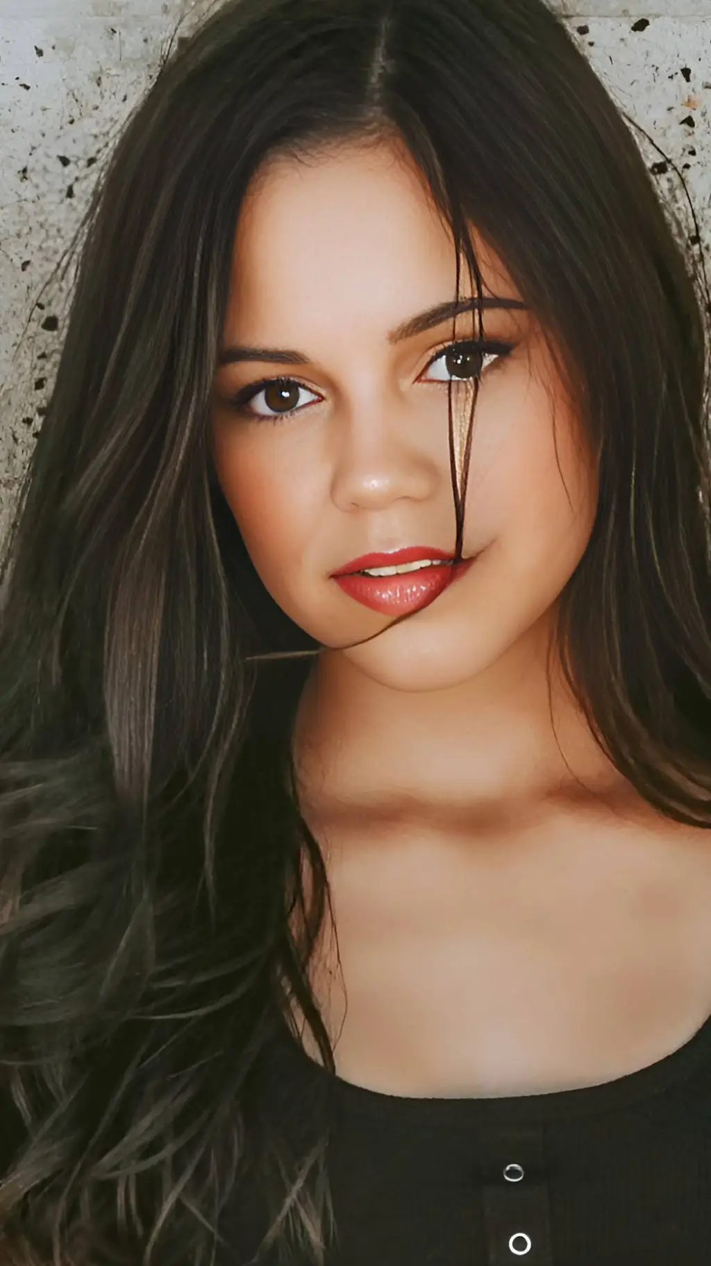 ai character: Officer Jenna Ort background