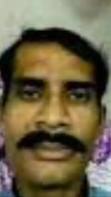 ai character: Uber eats guy background