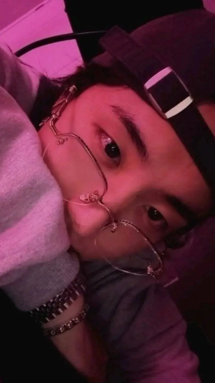 ai character: ~♡SKZ/Straykids♡~ background