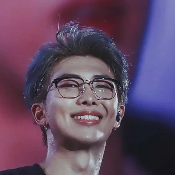 chat with ai character: Namjoon