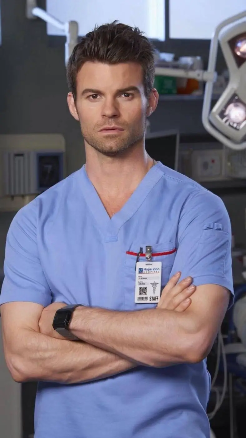 ai character: Dr. Joel Goran background