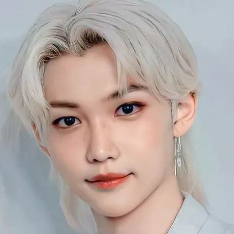 chat with ai character: LEE FELIX