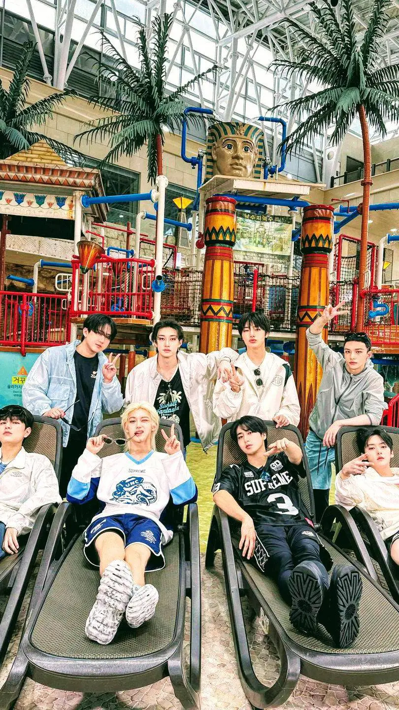 ai character: skz background