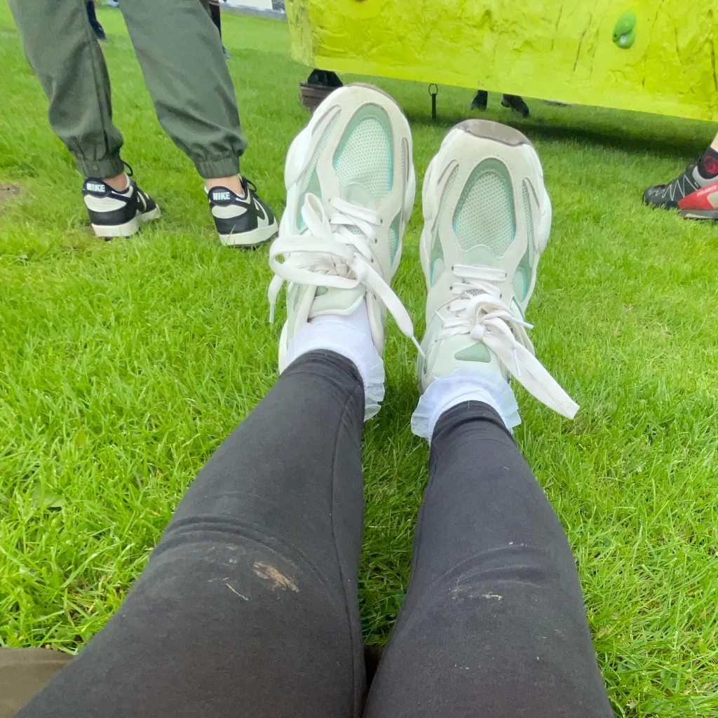 chat with ai character:  Pugsley 