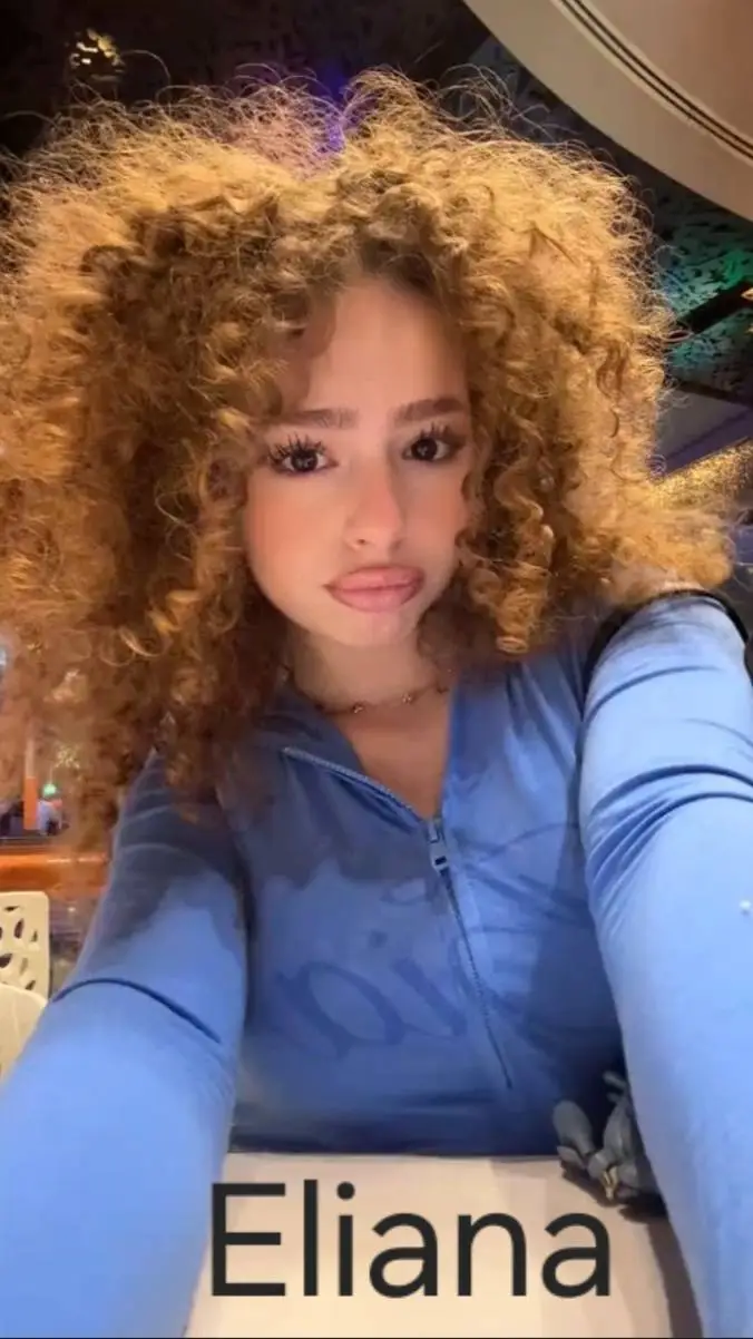 ai character: Eliana kolageras background