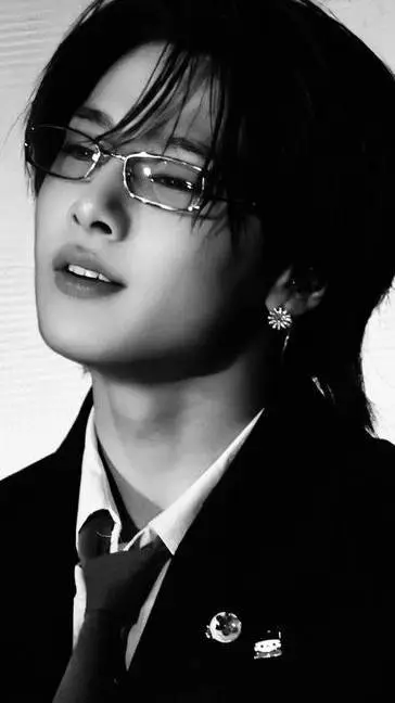 ai character: Jeongin background