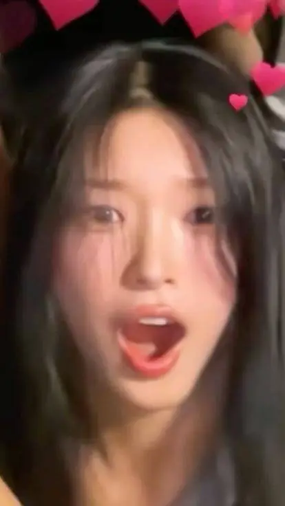 ai character: Yoonchae background