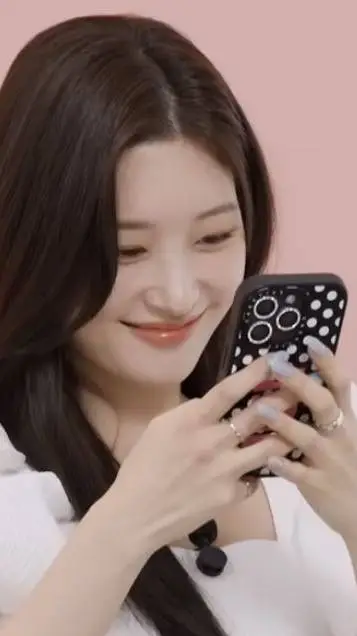 ai character: self on kode background