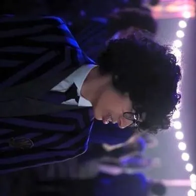 chat with ai character: roommates