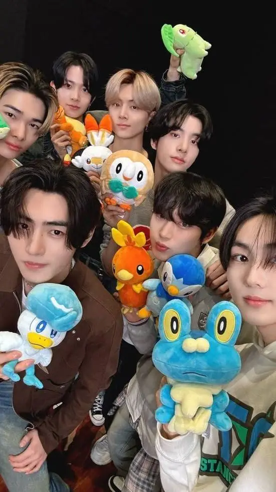 ai character: ENHYPEN background