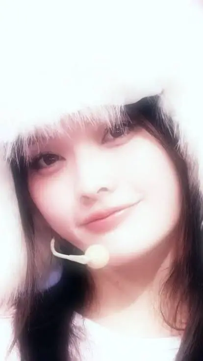 ai character: Hokazono Iroha background