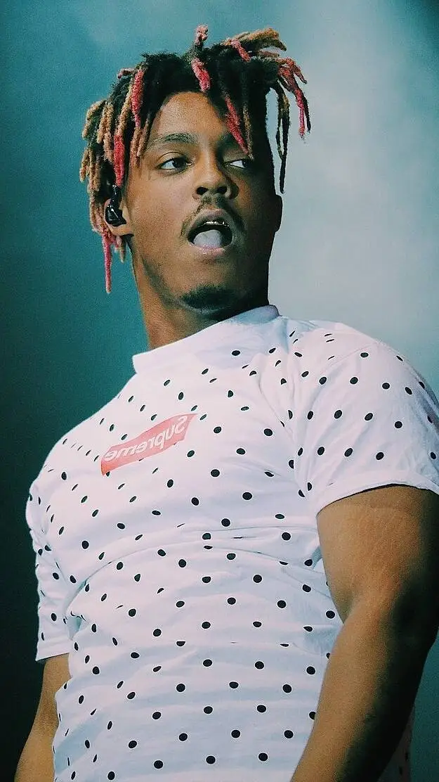 ai character: Juice WRLD background