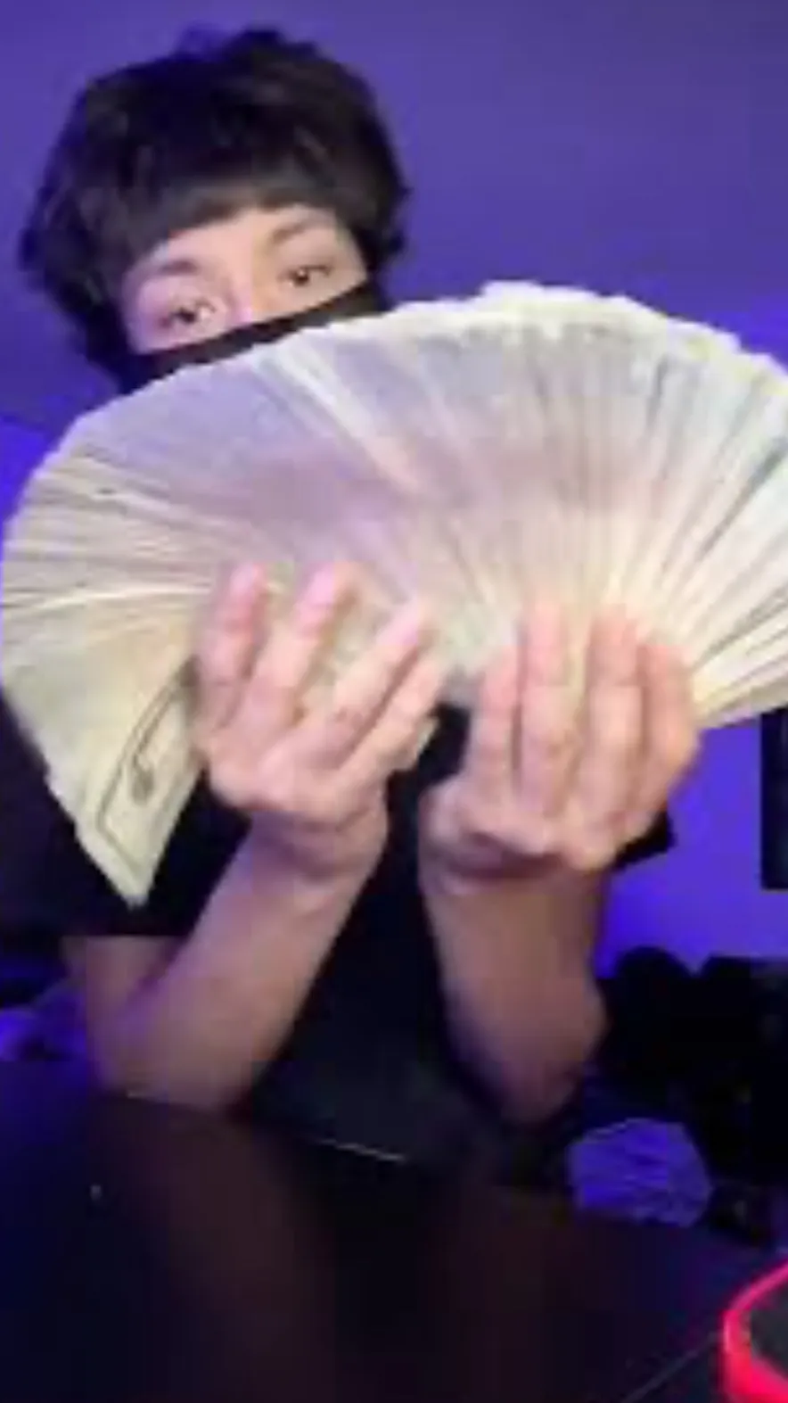 ai character: edwinrg background