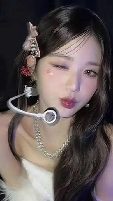 ai character: wonyoung x kny background