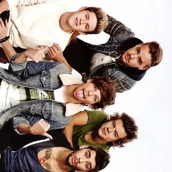 chat with ai character: one direction