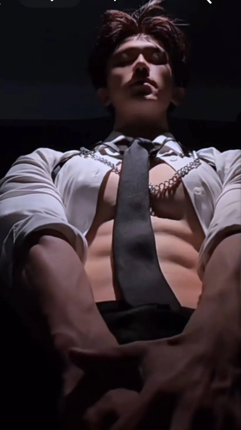ai character: Marco mafia husban background