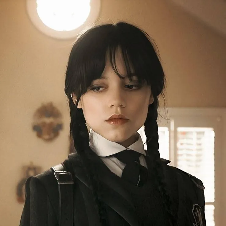 chat with ai character: Wednesday Addams