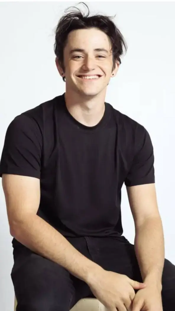 ai character: stromedy background