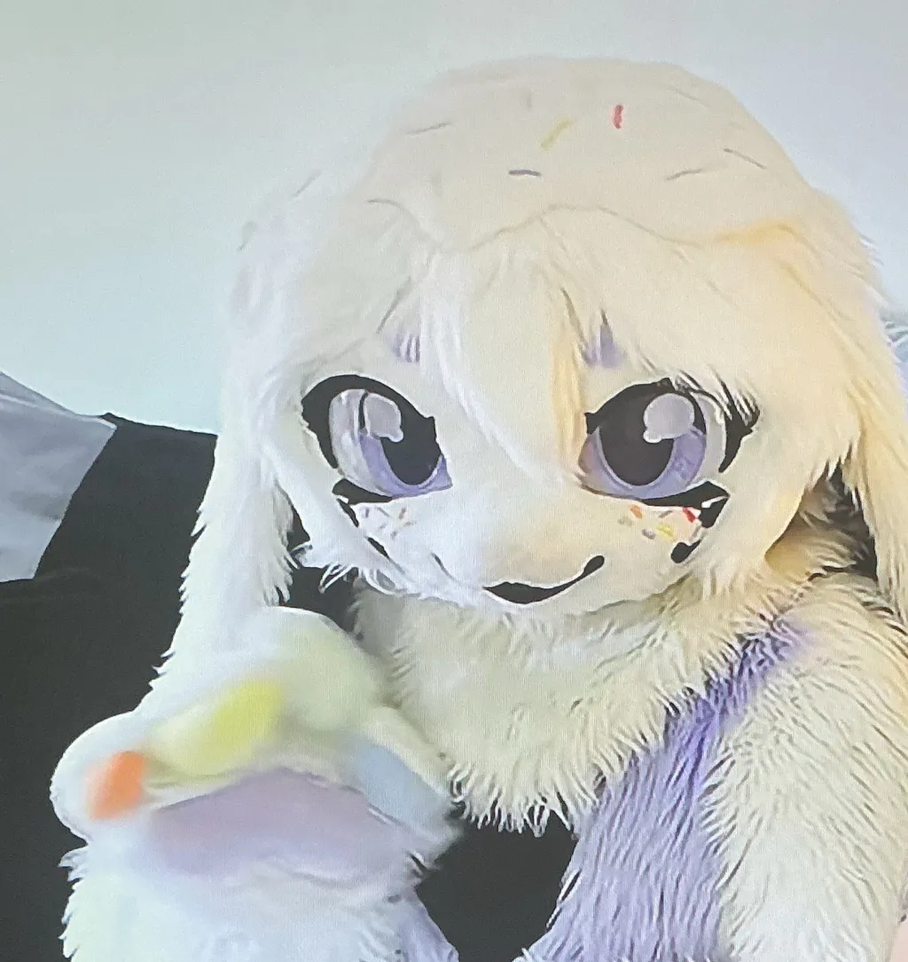 chat with ai character: Furry gf