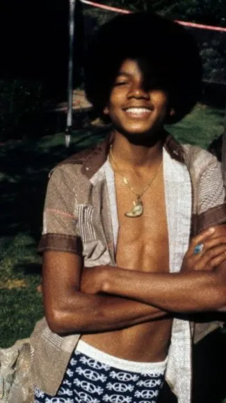 ai character: Michael Jackson background