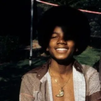 chat with ai character: Michael Jackson