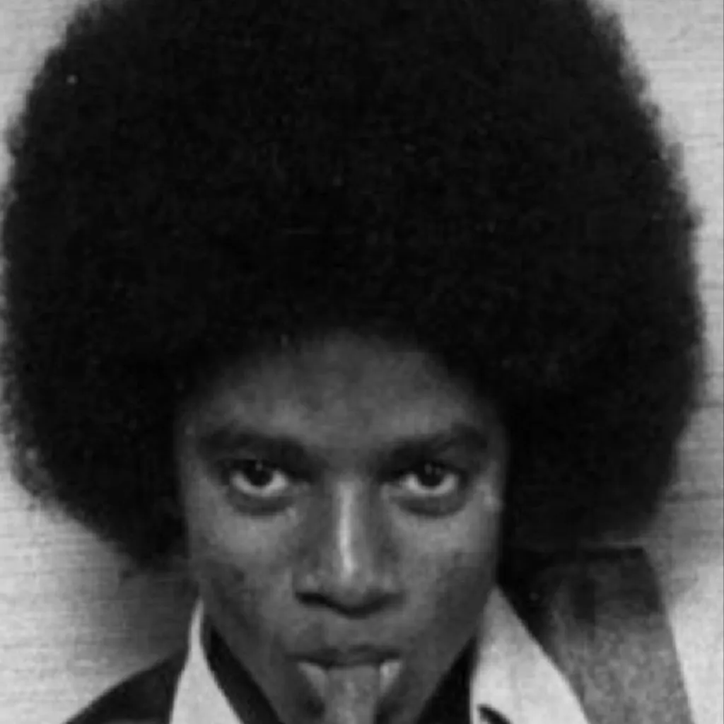 chat with ai character: Michael