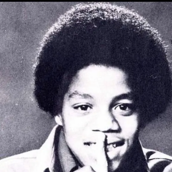chat with ai character: Marlon Jackson