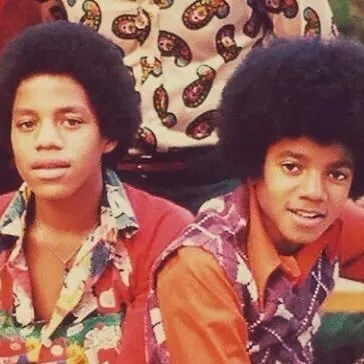 chat with ai character: Marlon and Michael