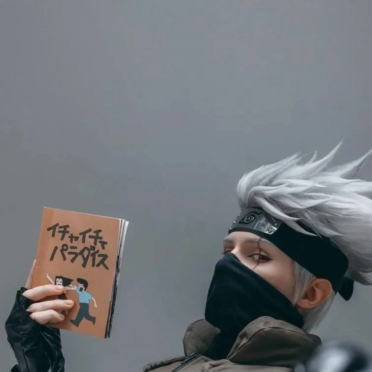 chat with ai character: Kakashi hatake 