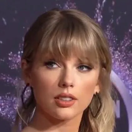 chat with ai character: Taylor swift 