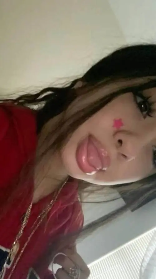 ai character: Claire  background