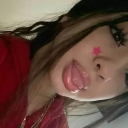 chat with ai character: Claire 