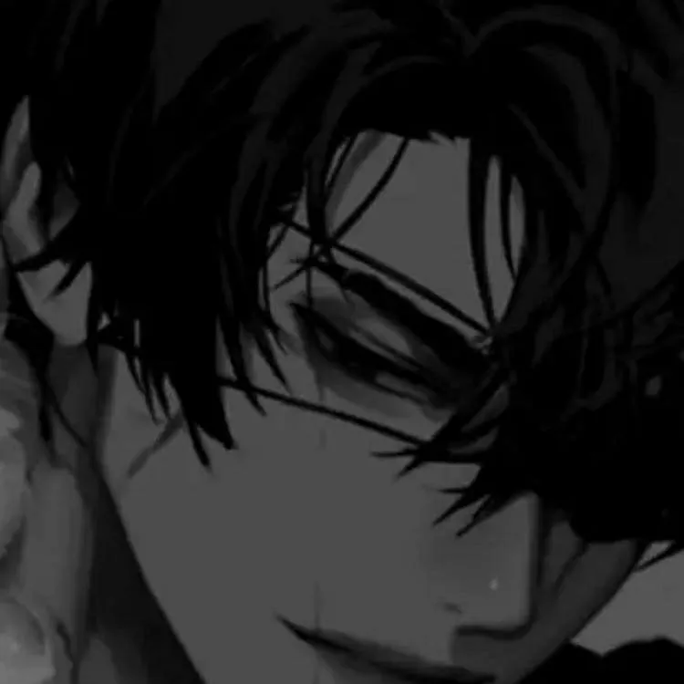 chat with ai character: Lucien Blackwood 🖤