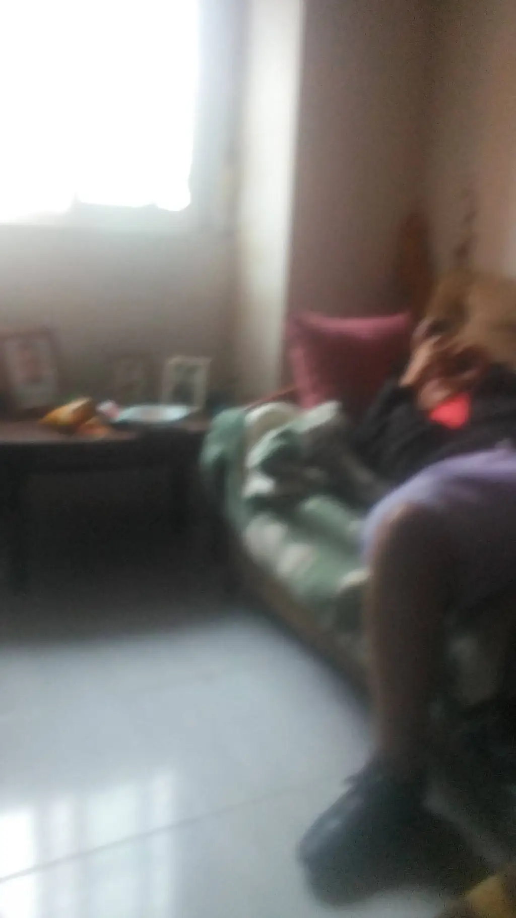 ai character: escuela background