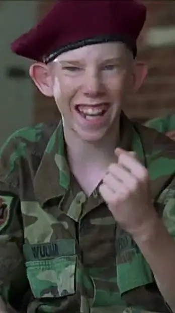 ai character: CRIS OWEN background