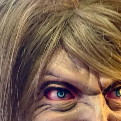 chat with ai character: Afton family karen