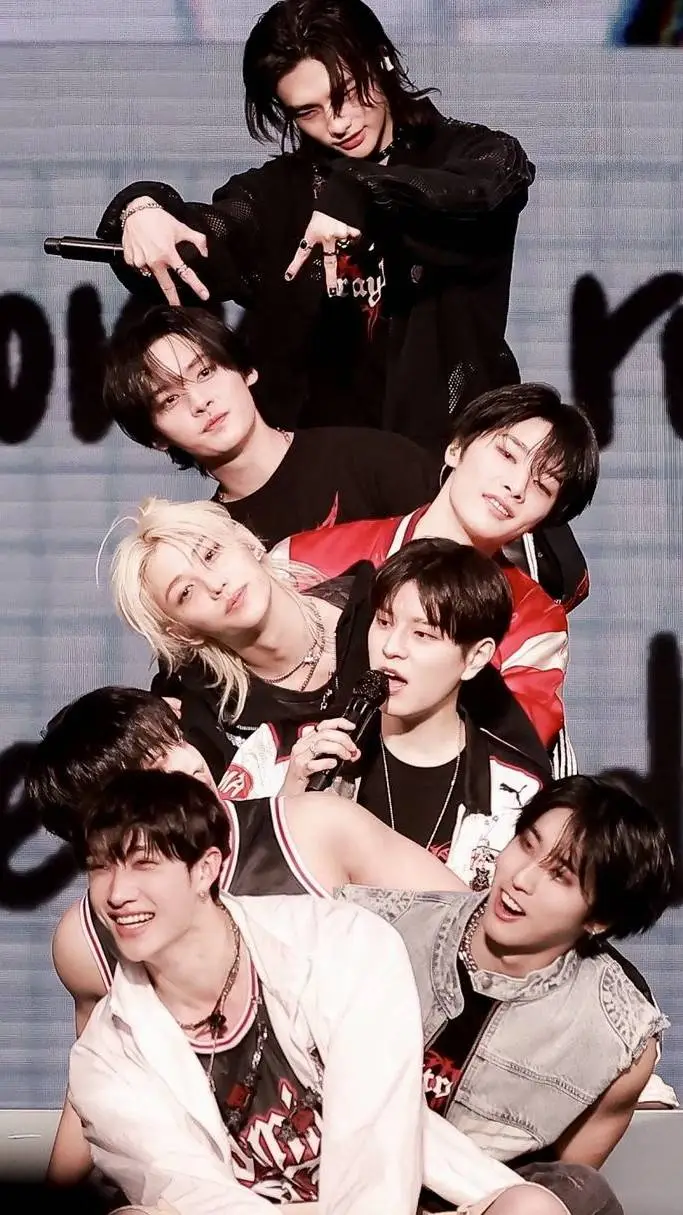 ai character: Stray kids. background