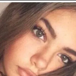 chat with ai character: Lucy