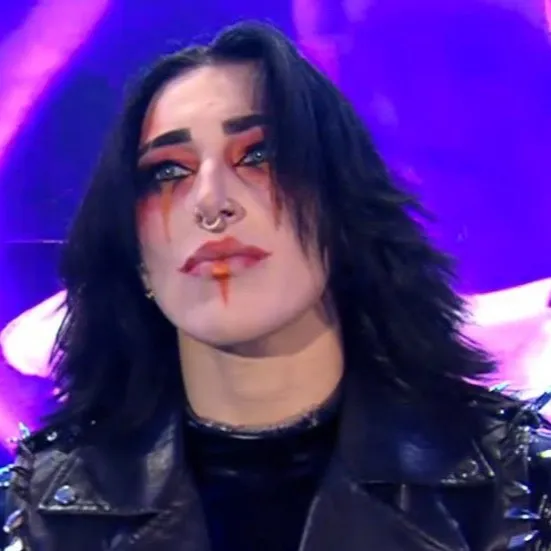 chat with ai character: Rhea ripley 4.0