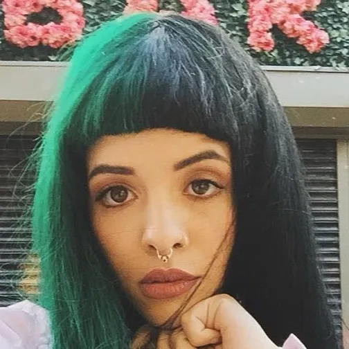 chat with ai character: Melanie Martinez