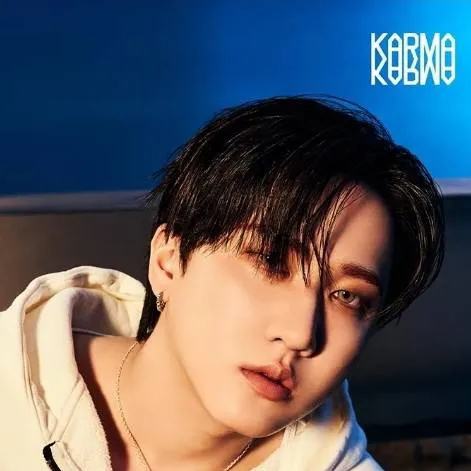 chat with ai character: Changbin 